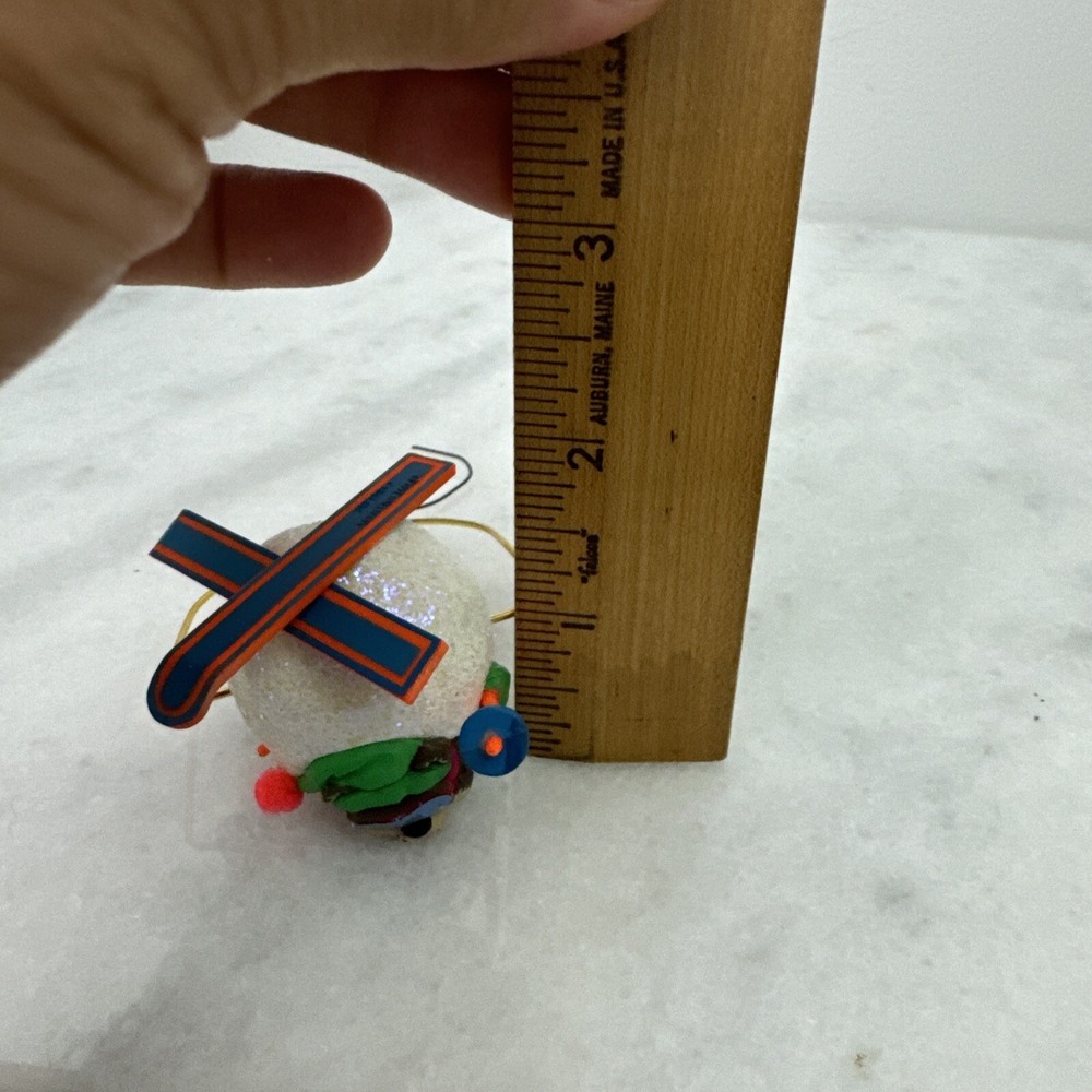 Hallmark Keepsake Ornament Skiing Round 1992 - Picture 5 of 5